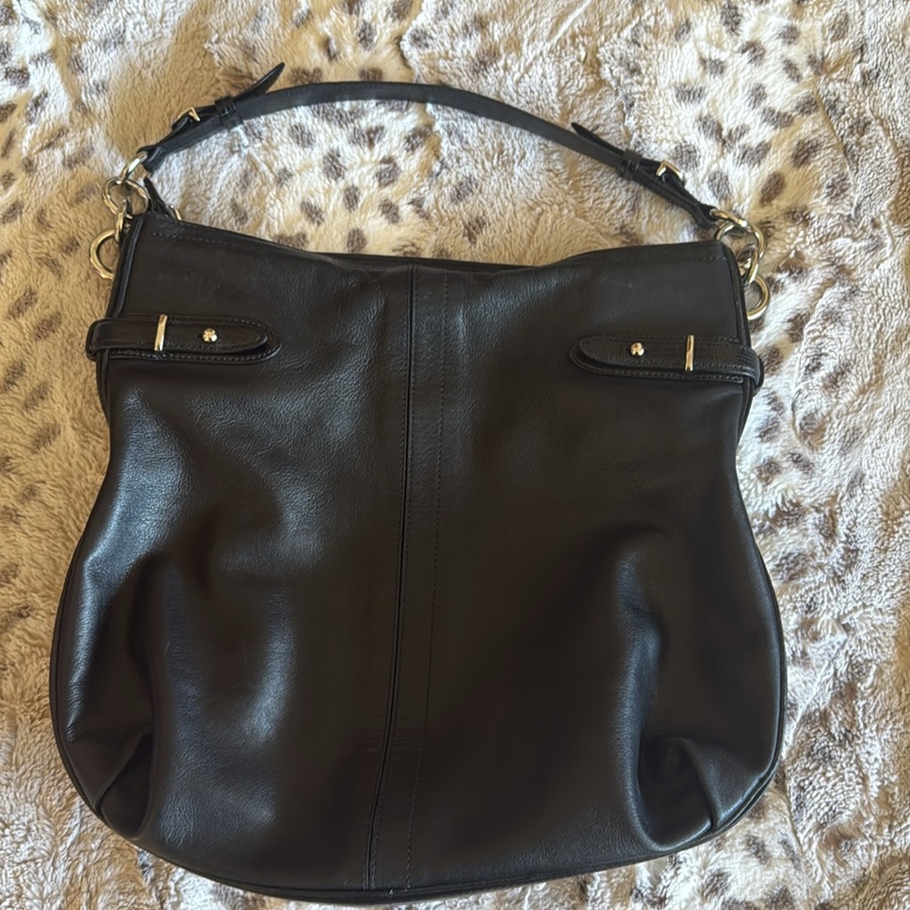 COACH PURSE!! Elegant Black Leather Shoulder Bag - Picture 5 of 8